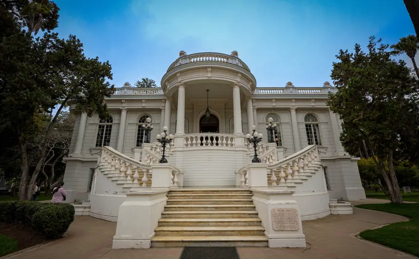 El museo en tus manos