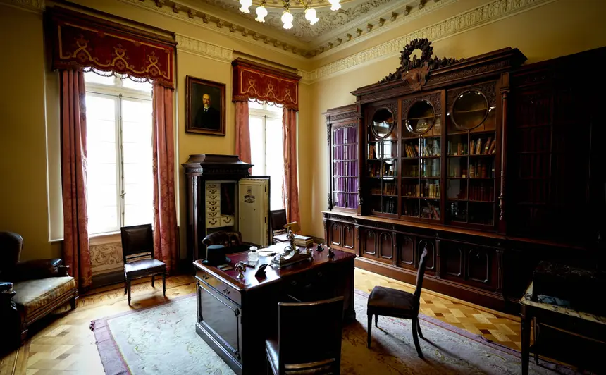 El museo en tus manos